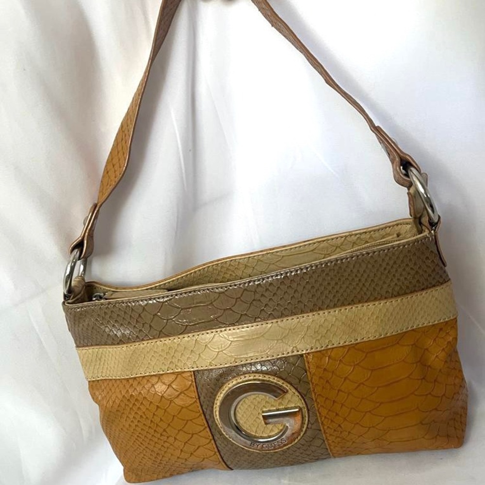 Vintage GUESS shoulder bag